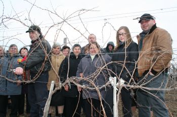 Зарезан е двоен празник за собствениците на Винпром- Две могили