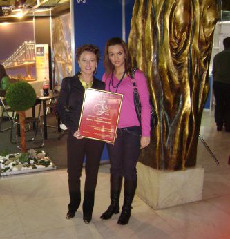 Хотел „Космополитън” със „Златен приз” за 2010 г. за успешно развитие на конферентен туризъм