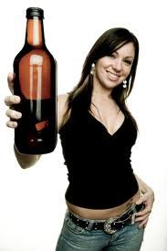Умерената консумация на алкохол намалява риска от внезапна сърдечна смърт при жените