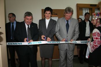 Siemens обзаведе лаборатория в Русенския университет