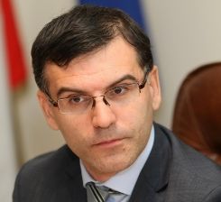 Криза с горивата няма да има, убеден е финансовият министър Дянков