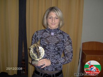 Елина Васева ще участва в Европейското по борба в Белград