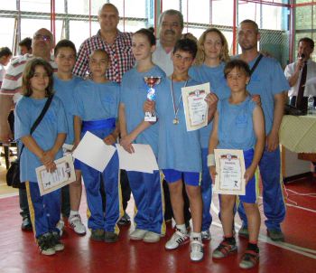 Пламен Нунев награди победители в първия турнир по вдигане на тежести за деца и кадети в Русе