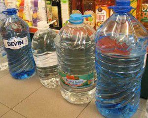 13 минерални води с опасно много флуорид. Четете етикетите