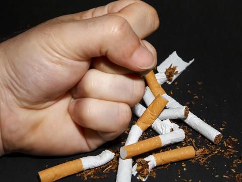 Тютюнът: По‑големи предупреждения, без аромати, нови правила за е-цигарите