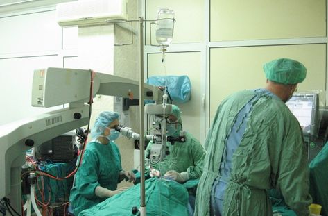 Уникални очни операции в МБАЛ „Медика – Русе”