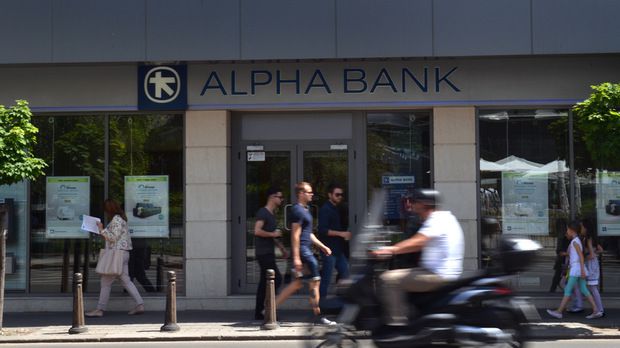 Eurobank купува клоновете на Alpha bank в България