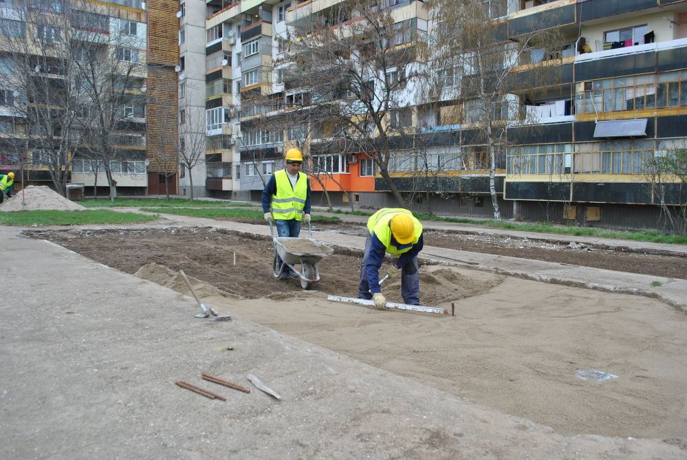 Община Русе стартира ремонт на 20 детски площадки