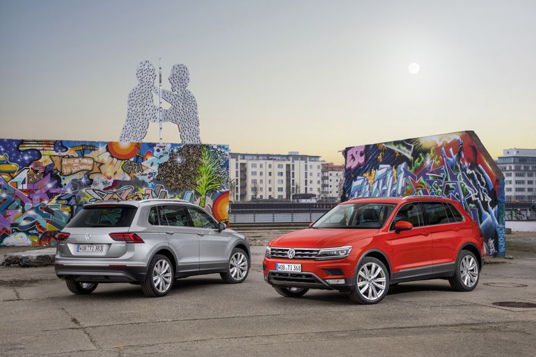 Volkswagen Tiguan щурмува града и магистралите, но се справя и с офроуд