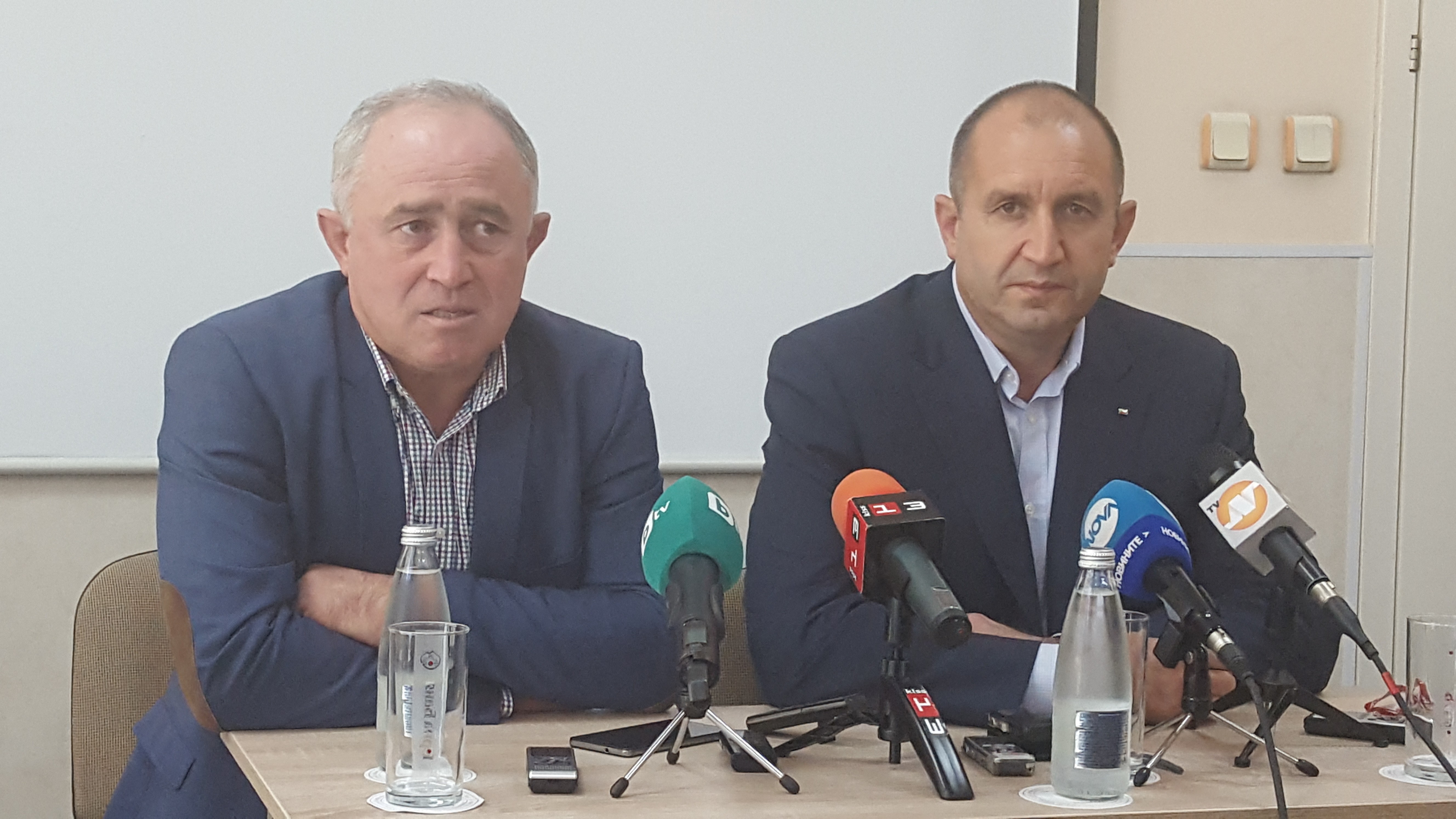 Ген. Радев в Русе: За мен е важно доверието на българския народ 