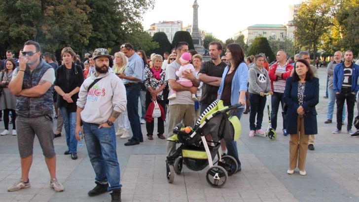 Русеци на протест срещу бежански лагер