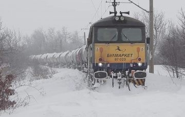  Втори ден ж.п. композиция на Булмаркет тъне в преспите край Висока поляна