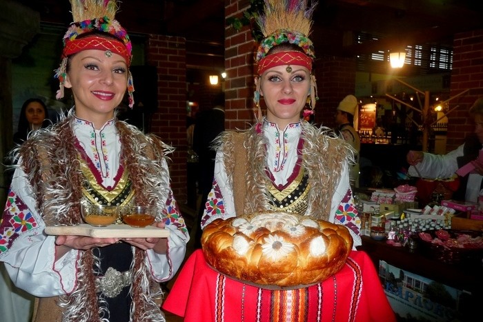 Български луканки, масла, вина, сокове и сирена на `Зелената седмица` в Берлин 