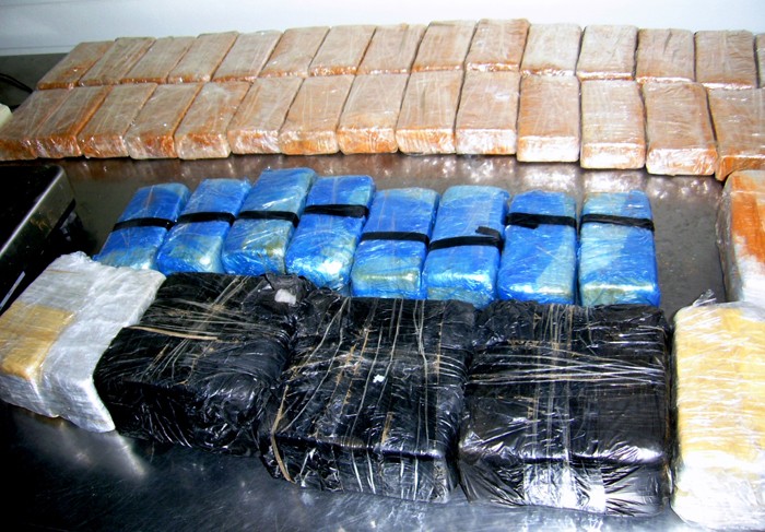  54 кг хероин задържаха митничари на Дунав мост при  Русе 