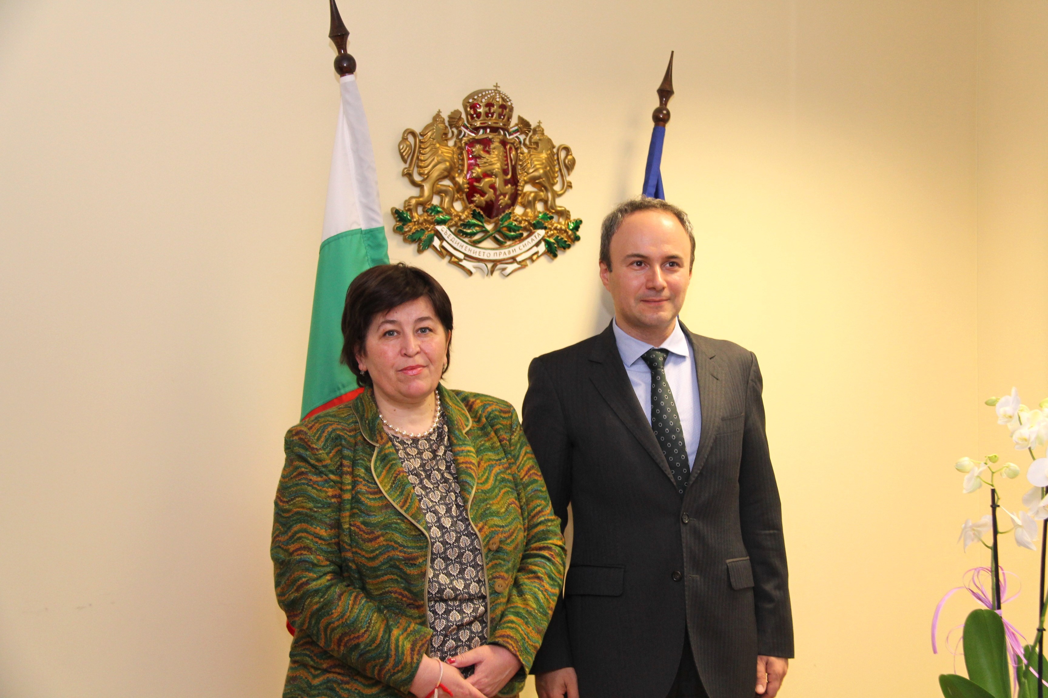 Министър Балтова се срещна с посланика на Румъния в България