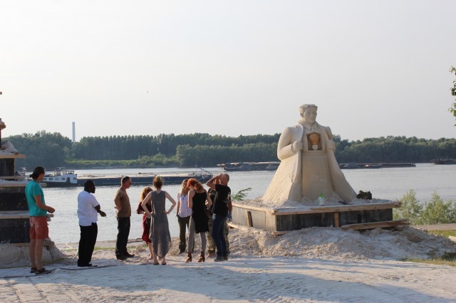  Международният фестивал на пясъчните скулптури Русе 2017 вече е открит