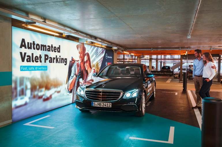 Daimler и Bosch със система за автономно паркиране