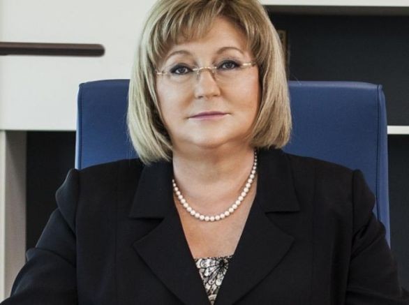 Съпругата на Цветан Василев: Мъжът ми отказва да бъде съден от българската мафия  