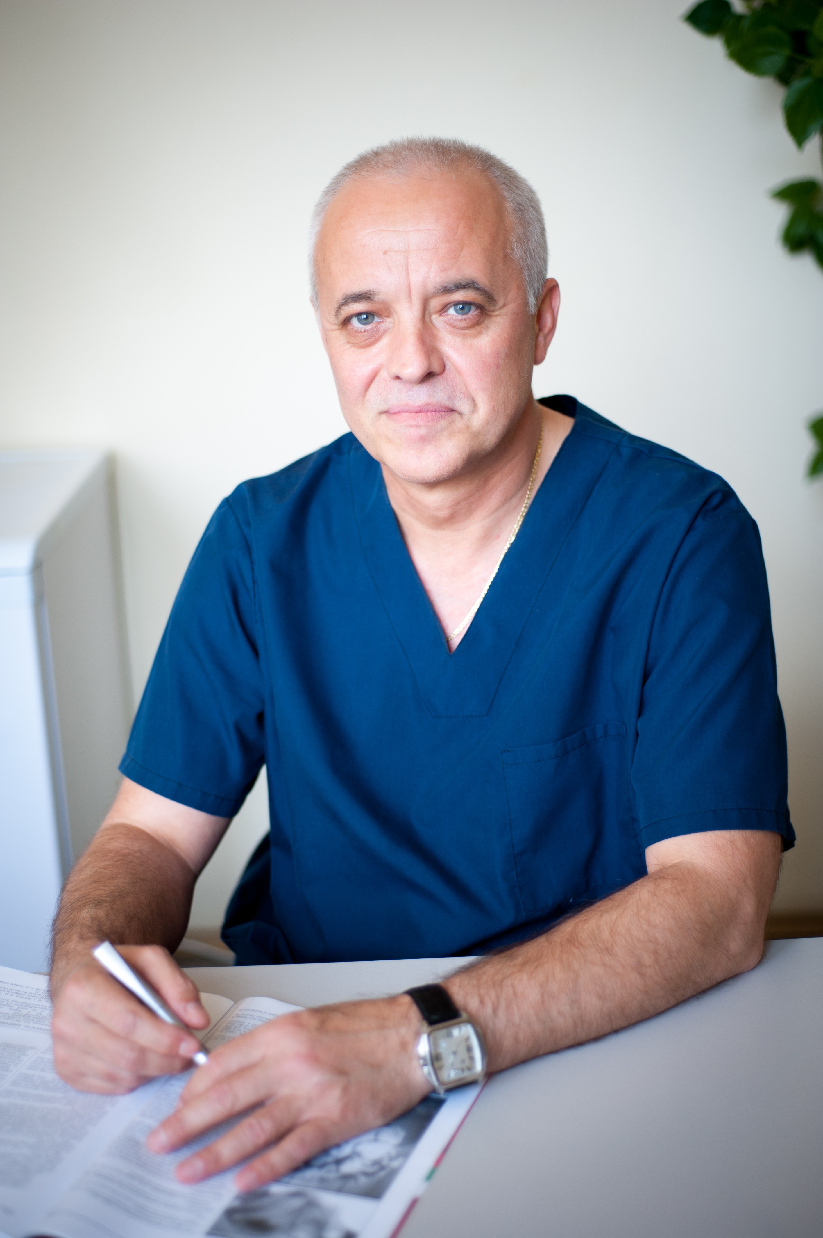 Д-р Бисер Начев - за рака на гърдата и здравето на жените