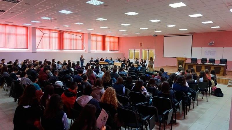 СУ `Васил Левски` с цяла седмица инициативи по случай патронния празник на училището