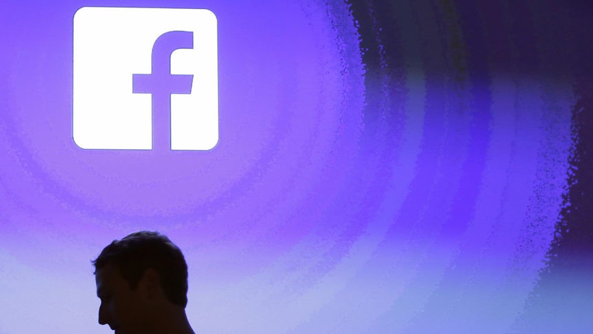 `Фейсбук` загуби близо 50 млрд. от пазарната си стойност след скандала с `Кеймбридж Аналитика`