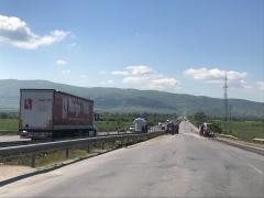 Пускат движението в дясното платно на източната дъга на Софийския околовръстен път от Казичене до АМ 'Тракия'