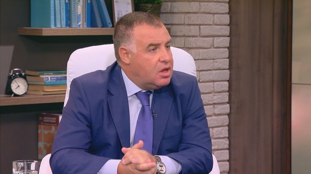  Мирослав Найденов: Очаквам да бъде поискана оставката на директора на Агенцията по храните 