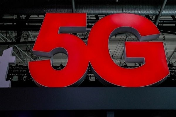 Китай печели битката за 5G  