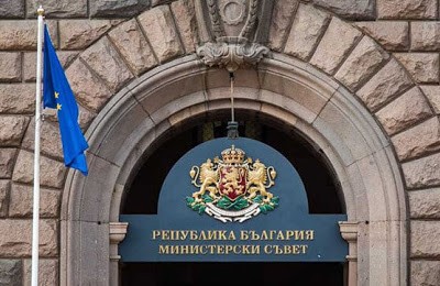 Българите ще вадят по-евтино и лесно временни паспорти и свидетелства за съдимост в чужбина