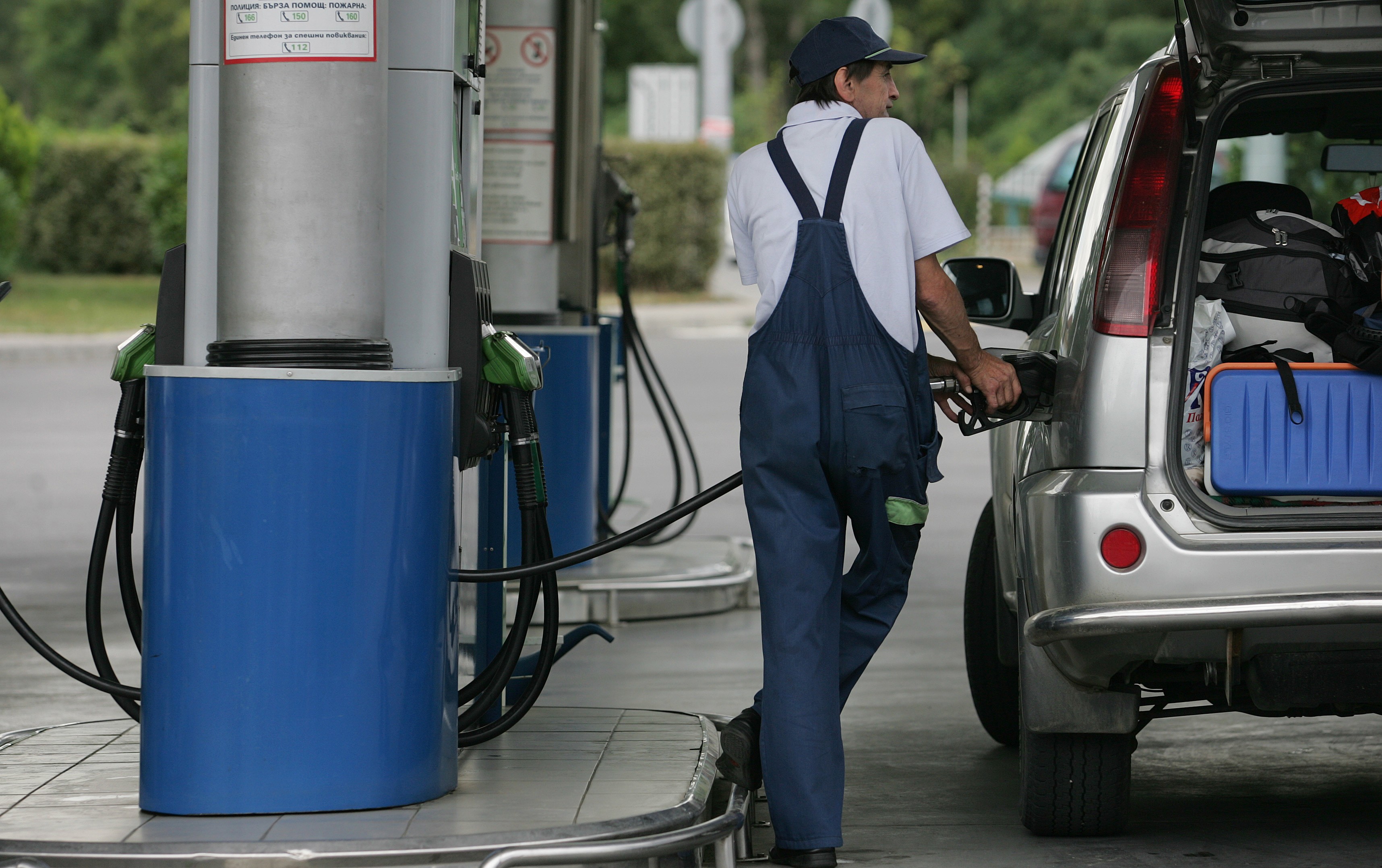 За Нова година: Рекорден скок в цените на горивата
