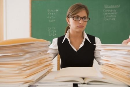 Всеки трети учител чувства тежък стрес, сочи проучване