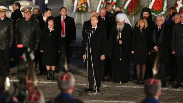 Радев: Преди 141 години България възкръсна