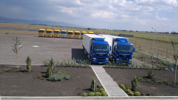 В България нито един паркинг за камиони не отговаря на изискванията на ЕС за охрана 