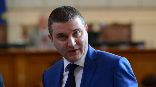 Горанов: Задълженията на вероизповеданията остават дължими и върху тях се начислява лихва