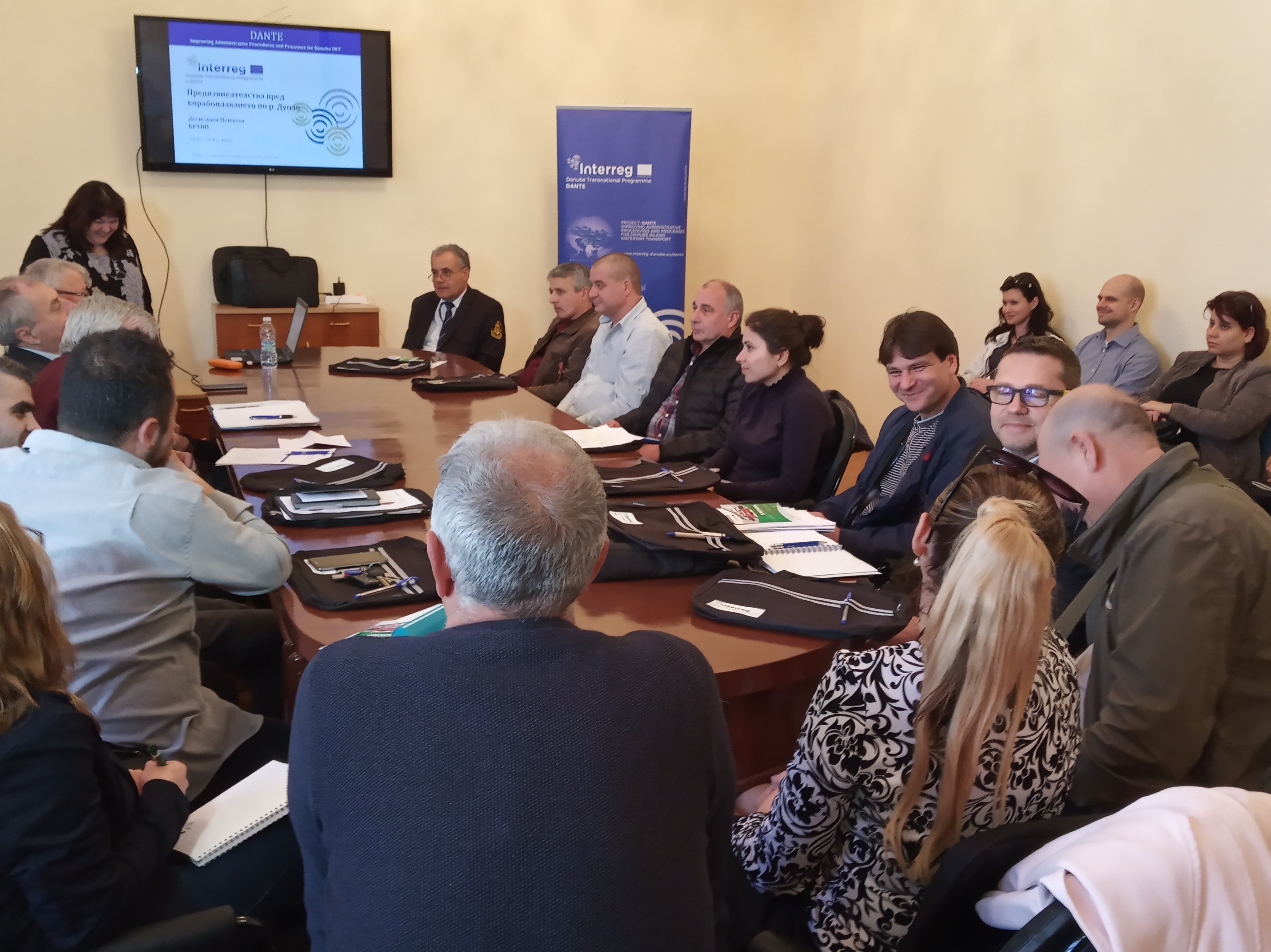 Предизвикателствата пред корабоплаването по Дунав дискутираха  заинтересовани страни
