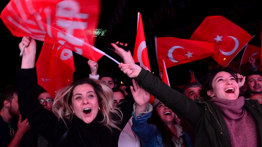 Поражение за Ердоган в Анкара и Истанбул 