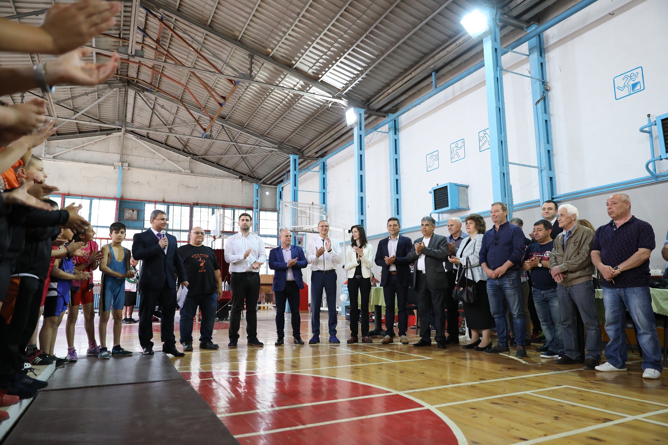 Кметът Пламен Стоилов откри 8-то издание на турнира по вдигане на тежести „Купа Русе“