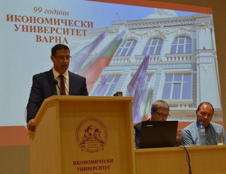 Икономическият университет във Варна с нов ректор