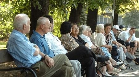 41 хил. пенсионери по-богати от 1 юли, таванът на пенсиите се покачи 