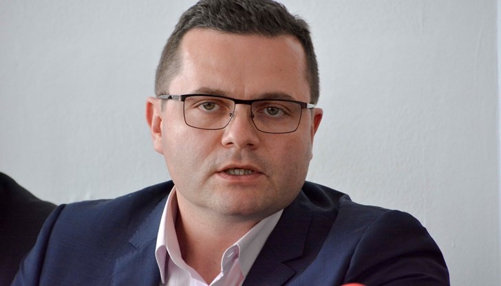  Пенчо Милков : ГЕРБ не искат машинно гласуване, защото то пречи на манипулациите на изборите