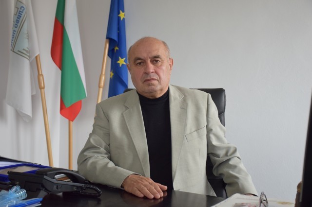 С абсолютно мнозинство Валентин Атанасов е номиниран за кмет на Сливо поле
