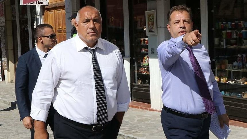 Избирателна комисия реши, че возенето на кандидати в джипа на Борисов не е агитация