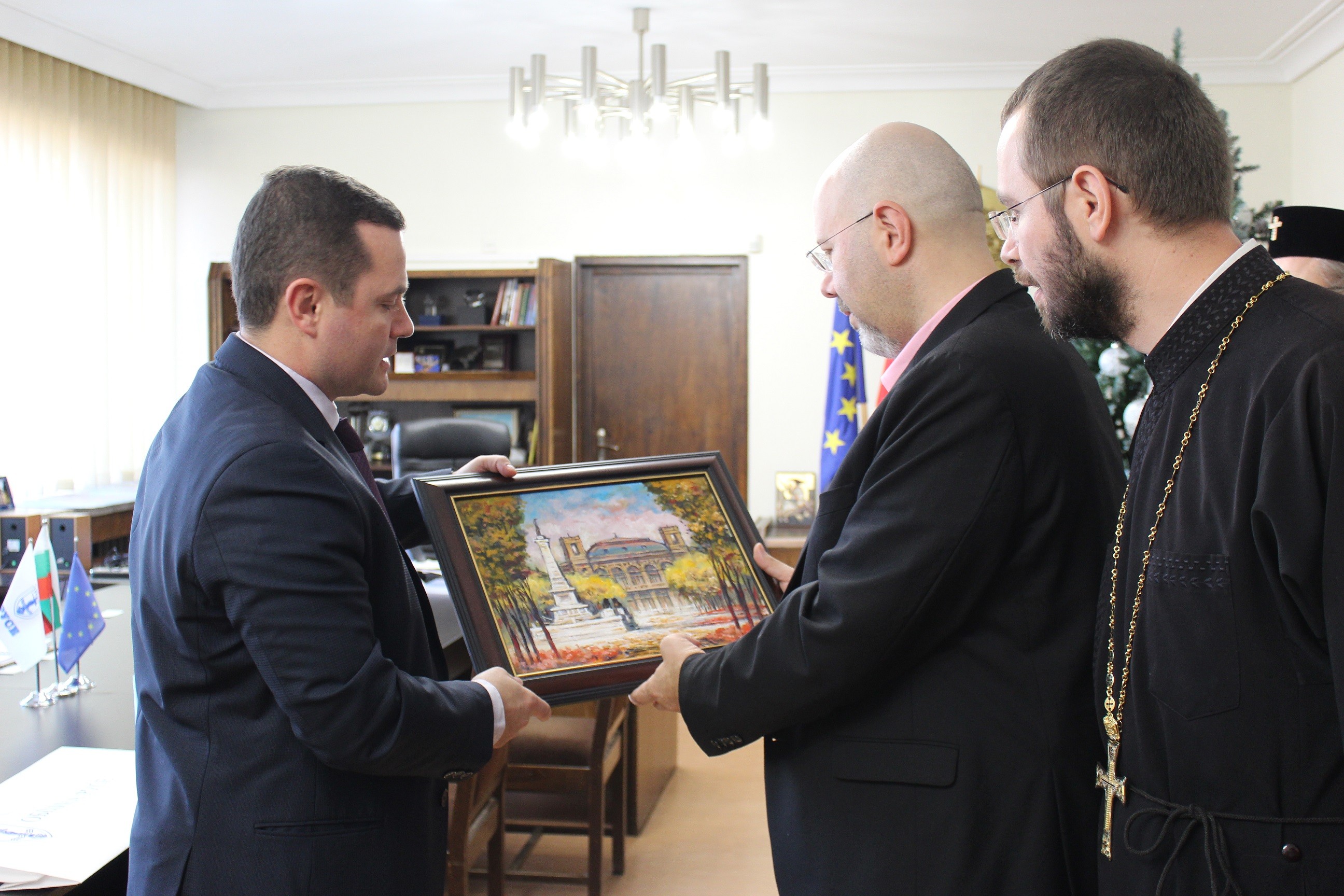 Кметът на Русе Пенчо Милков прие заместник-кмета на Букурещ Аурелиан Бъдулеску  