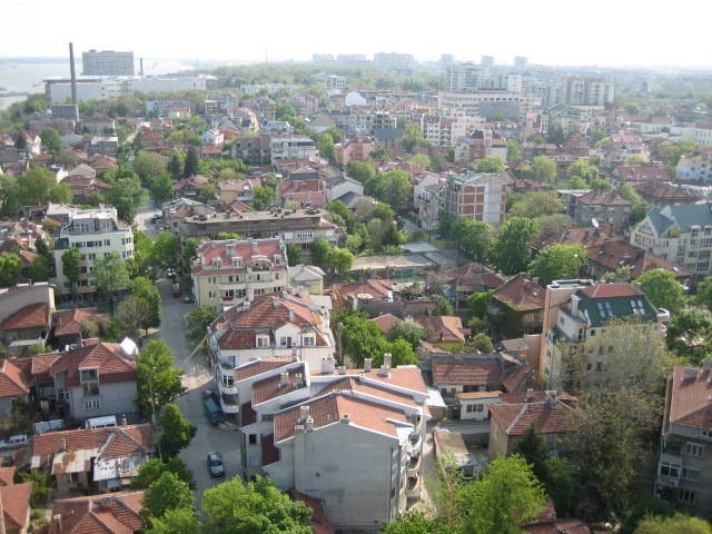 Над 10 000 са трайно необитаемите жилища и имоти в област Русе