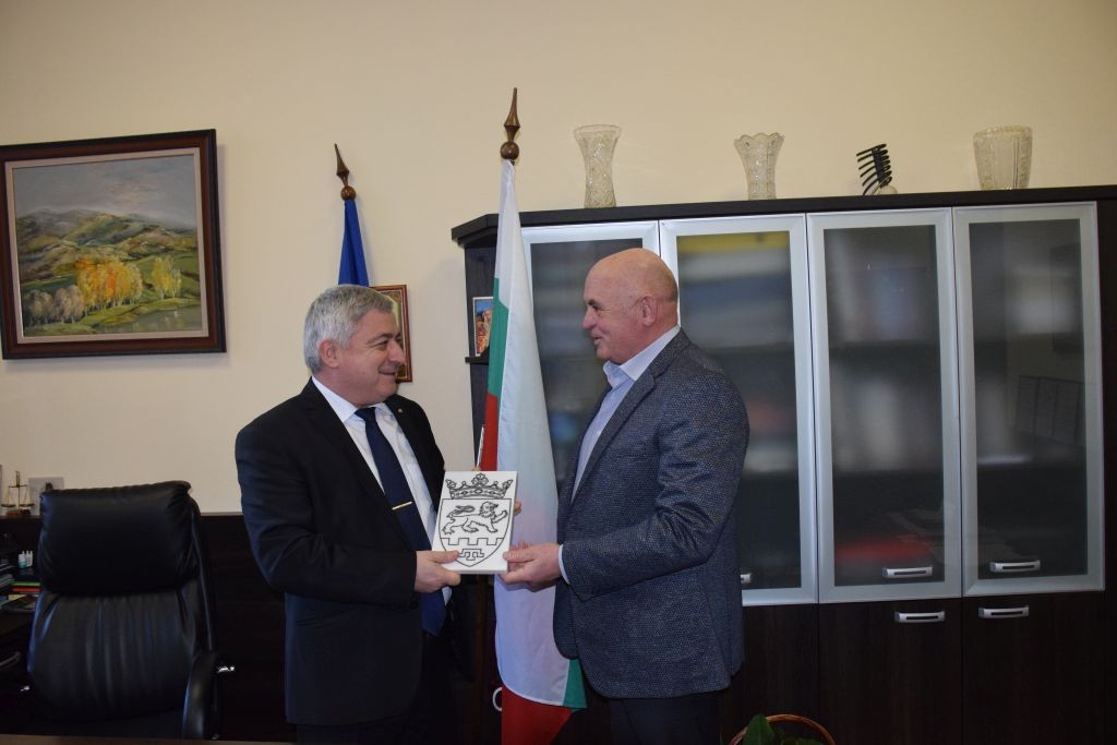 Председателят на Район Тараклия се срещна с ректора на Русенския университет