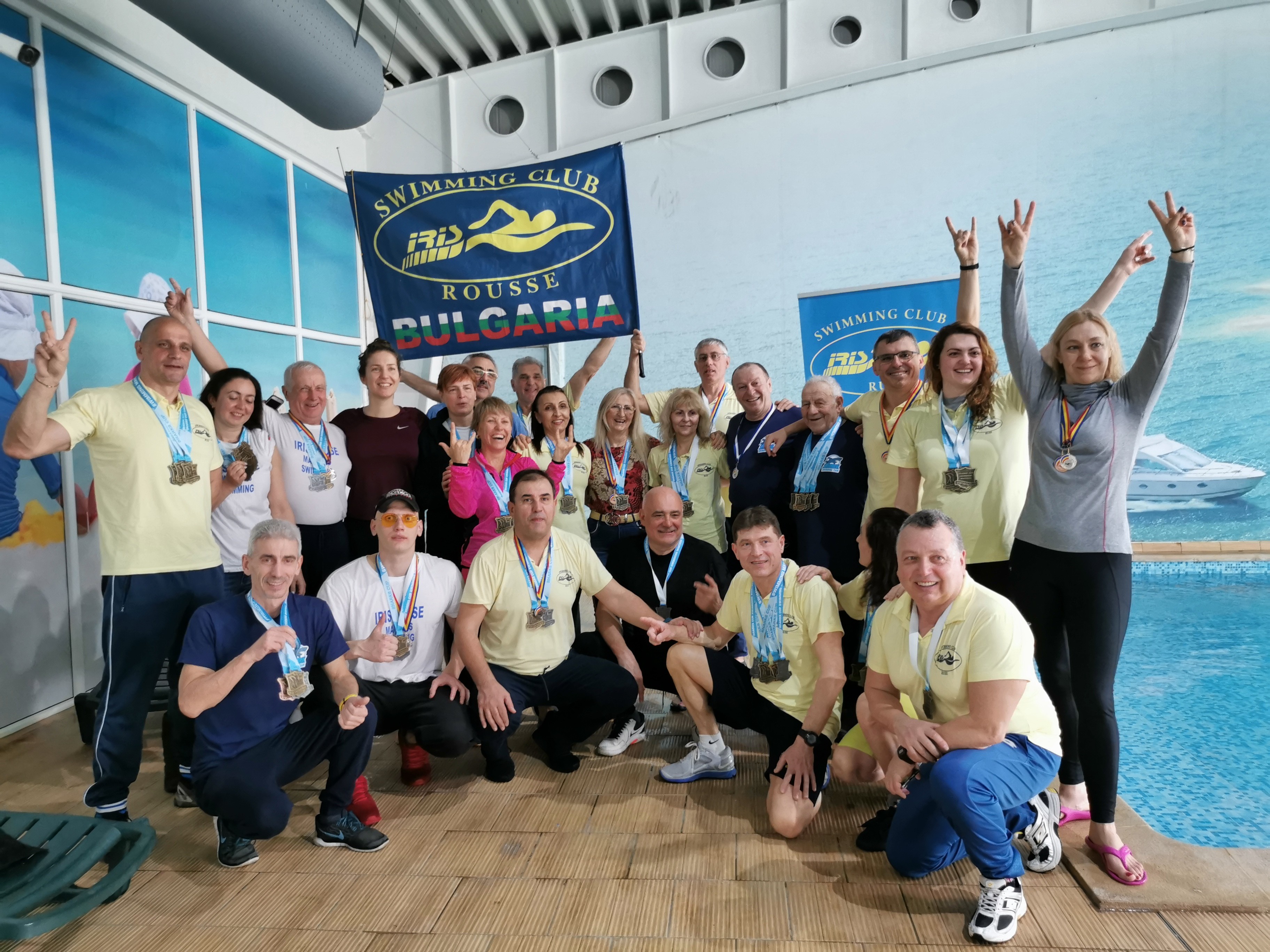 Плувците на „Ирис-Русе-Ветерани“ отново златни призьори в Плоещ