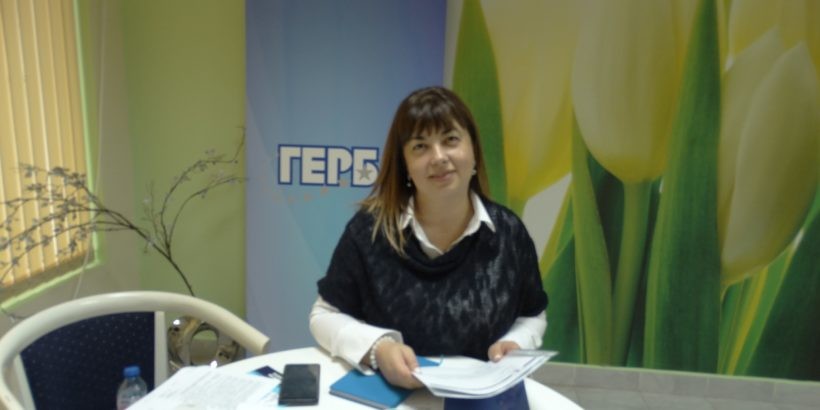 Общинският съветник от ГЕРБ Алисе Муртезова с онлайн приемна
