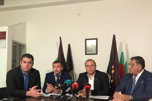  Искрен Веселинов: ВМРО инициира поредица от дискусии в цялата страна относно Закона за социалните услуги