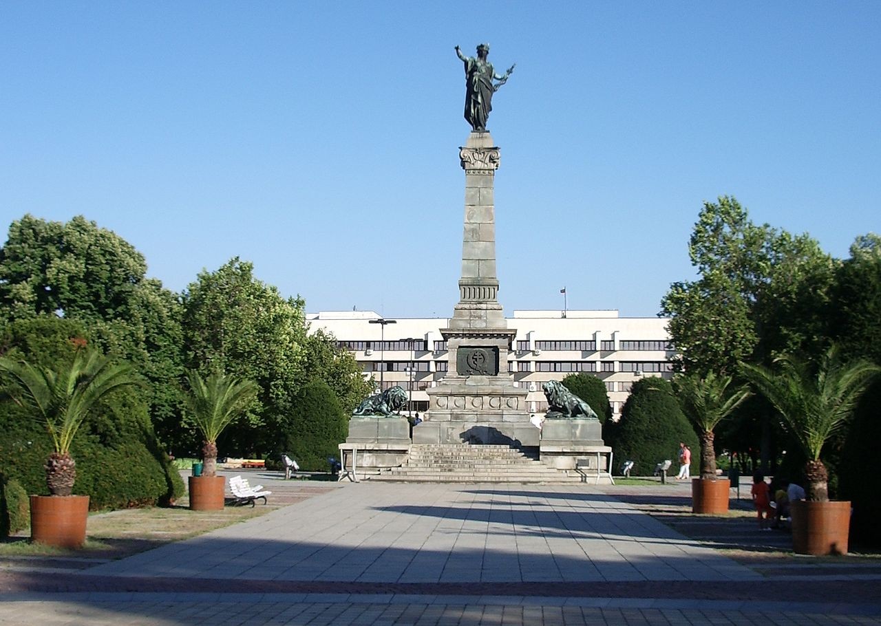 Паметникът  на Свободата е тържествено открит на 11 август 1909 г. 