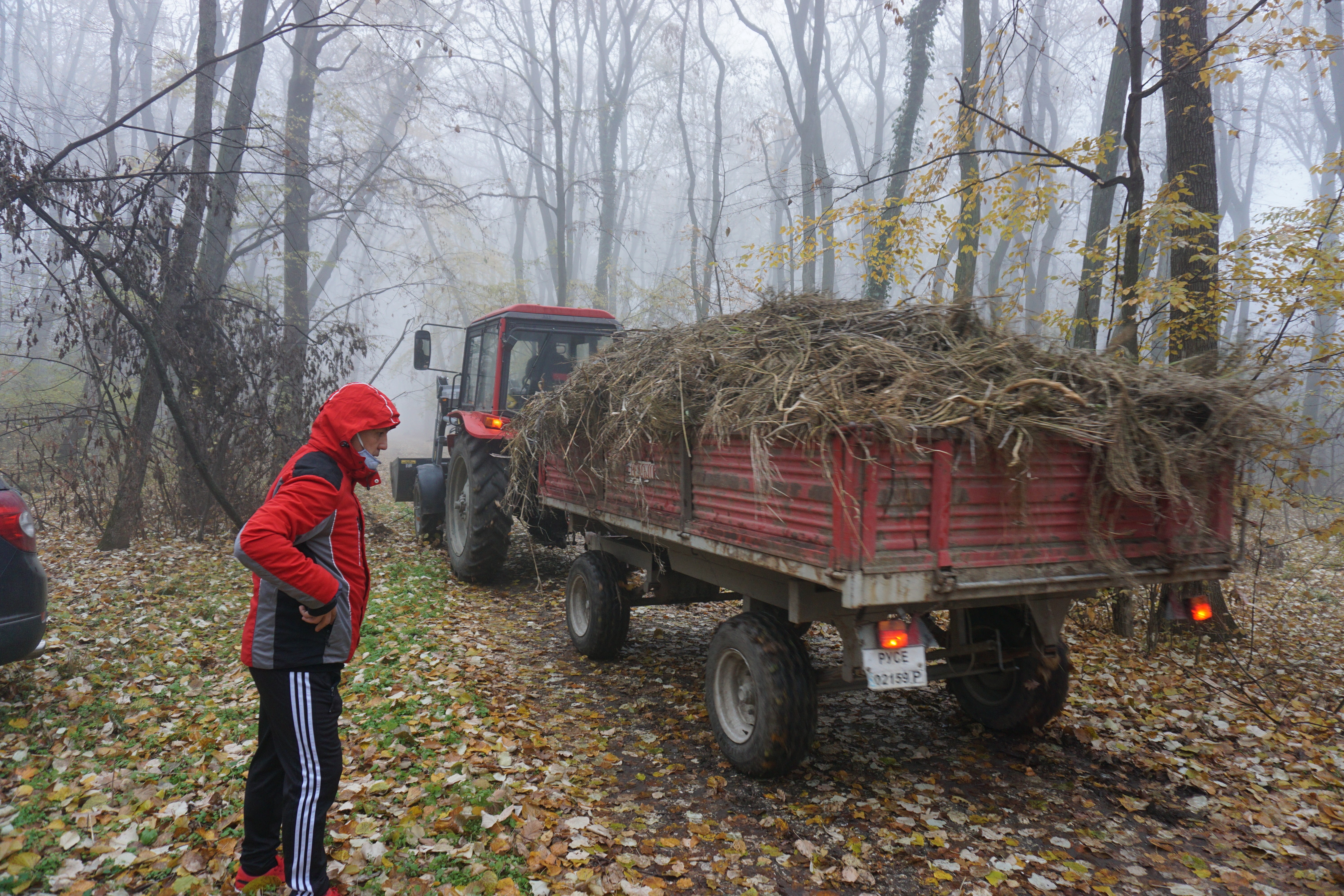 Над 40 тона отпадъци бяха почистени при акция на жители на русенското село Николово